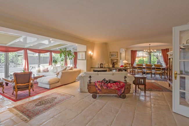 Property with Swimming-pool and Garden, Switzerland