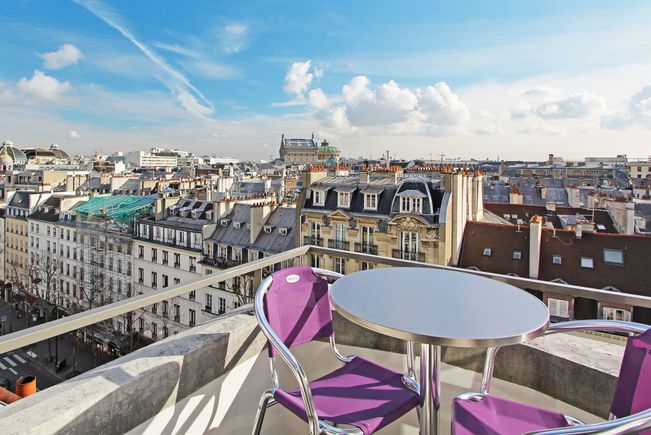 Apartment with Terrace, Paris 8th